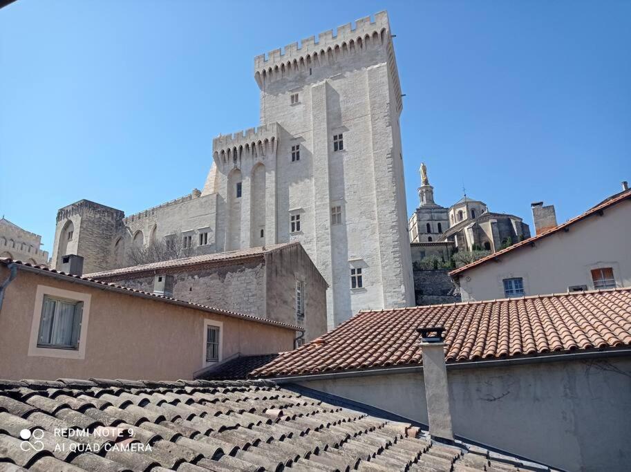 Appartement Loft Vue Palais Des Papes à Avignon Extérieur photo
